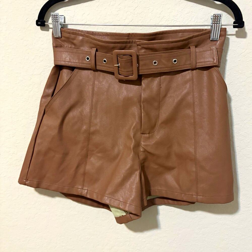 NWT Altar'd State Women’s Brown Faux Leather Belted High Rise Shorts Small